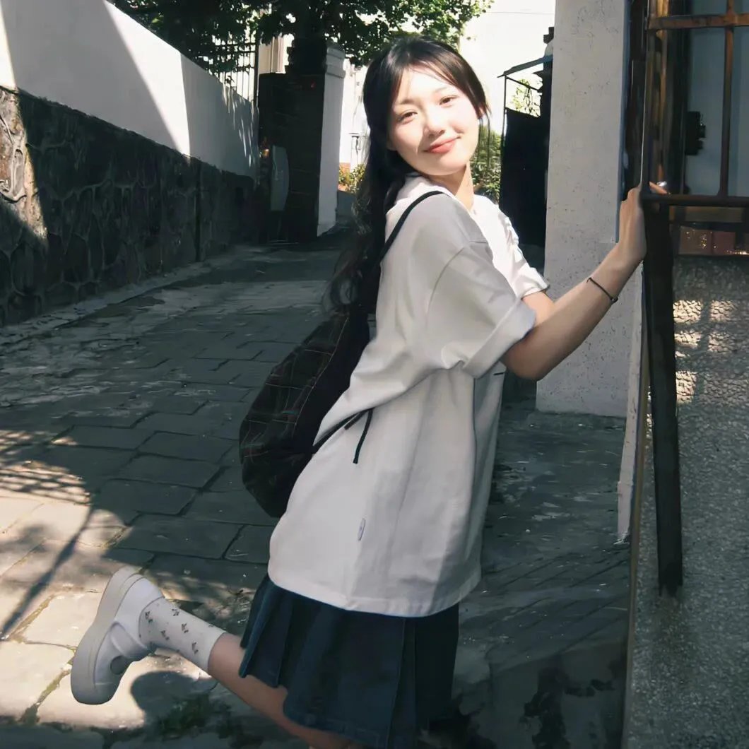 留夏 海报